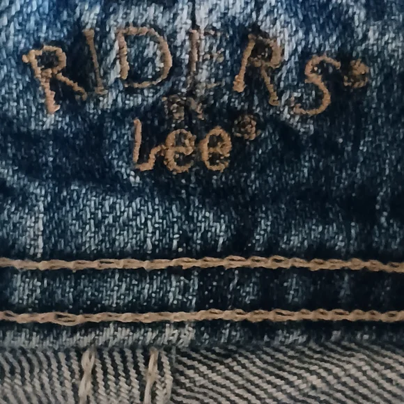 Lee Riders - Picture 3 of 7